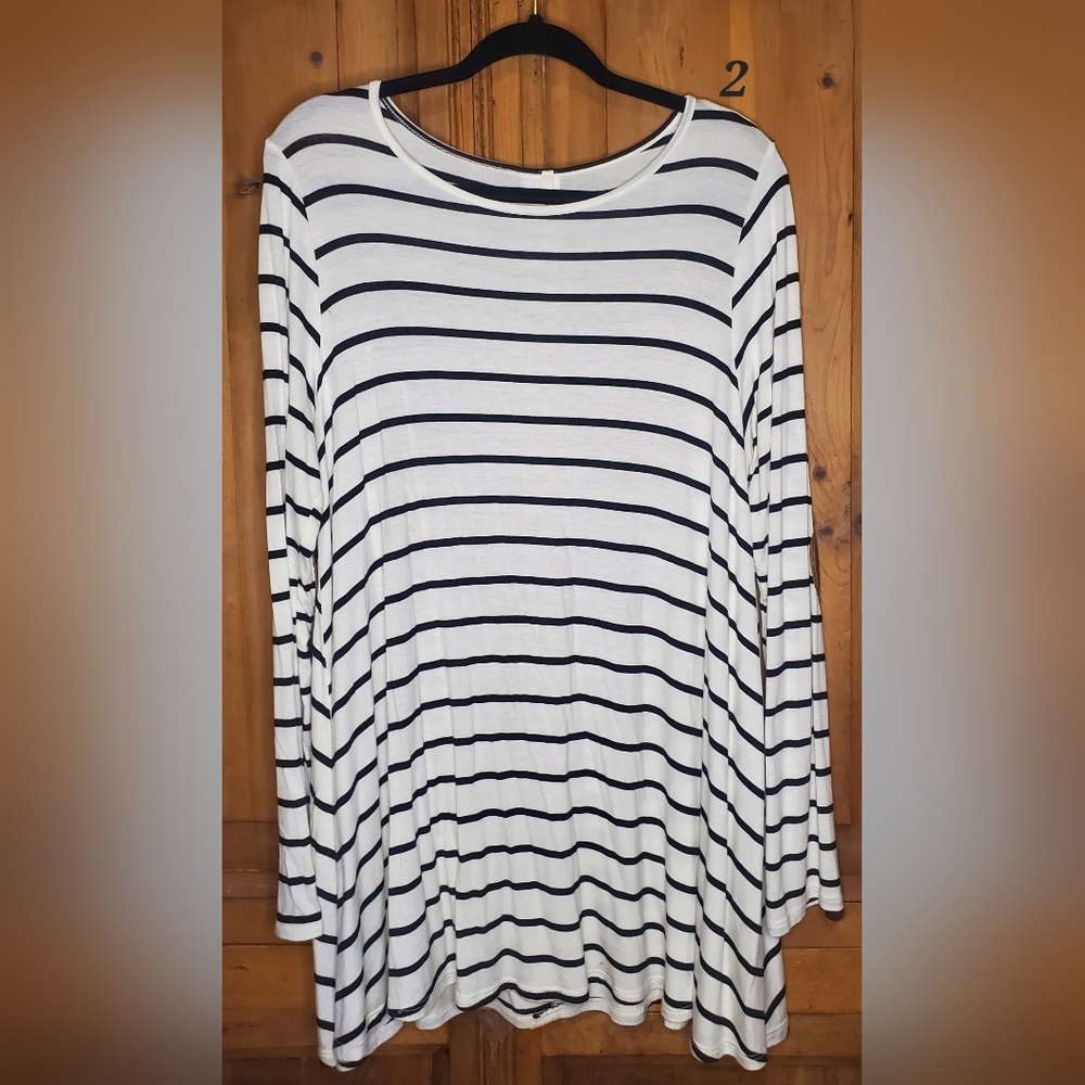 Bellamie Black and White Striped Long Sleeve Top